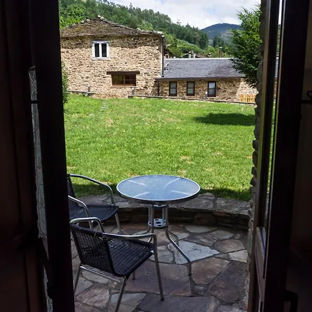 Tareira En Villa Taramundi