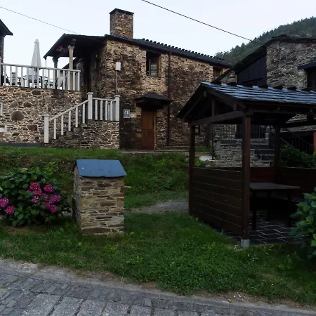 Villa Tareira En *
