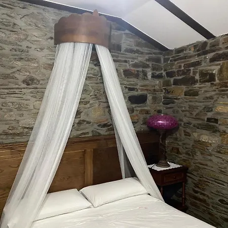 Villa Tareira En *